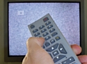L'UDA demande La publicité soit maintenue en journée et même rétablie en soirée sur les chaînes de télévision du service public pour que toutes les entreprises, notamment les PME, puissent avoir plein accès au média télévision.