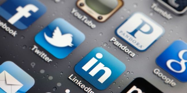 Comment devenir un social media manager à succès
