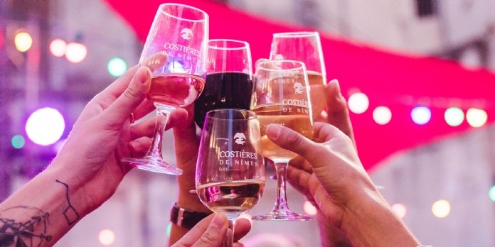 Le rosé dans la peau avec l'AOC Costières de Nîmes