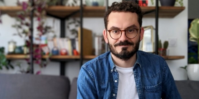 Romain Gillet rejoint Arneo comme lead creative